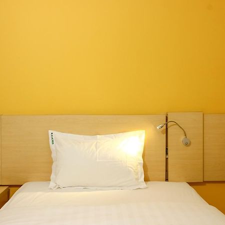 7Days Inn Guangzhou New Tianhe Park Exterior photo