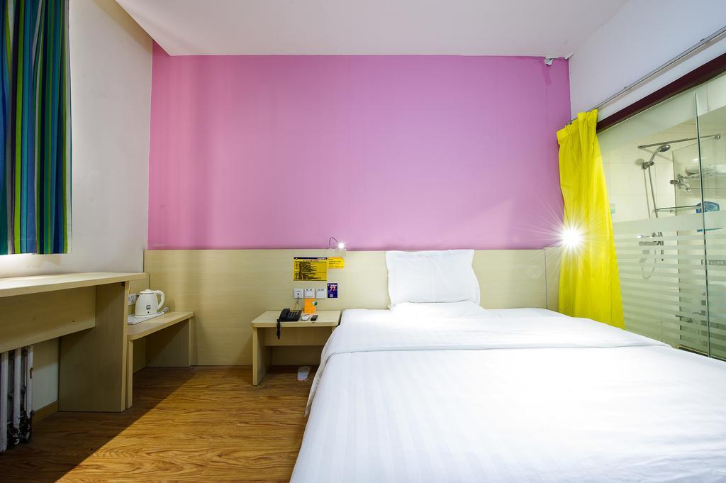 7Days Inn Guangzhou New Tianhe Park Exterior photo