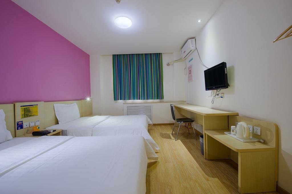 7Days Inn Guangzhou New Tianhe Park Exterior photo