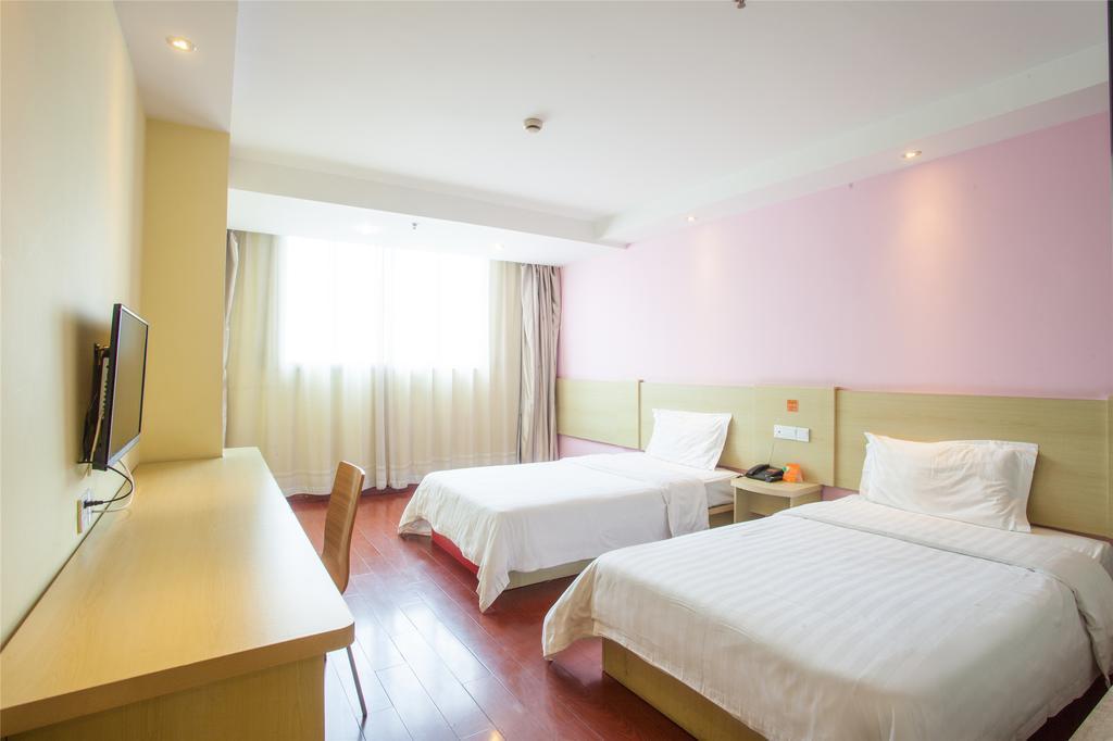 7Days Inn Guangzhou New Tianhe Park Exterior photo